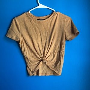Forever 21 tie front t-shit crop top